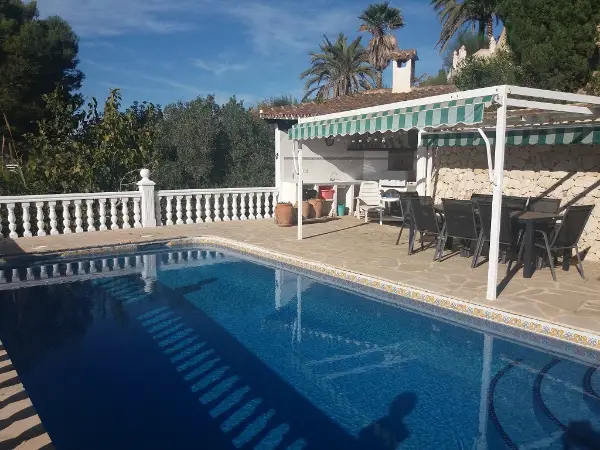 Ferien mit Pool + Meersicht an der Costa Blanca