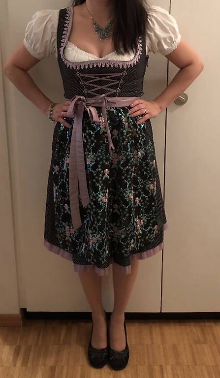 Dirndl Gr. 38, Dirndl-Bluse weiss od. schwarz Gr. 36