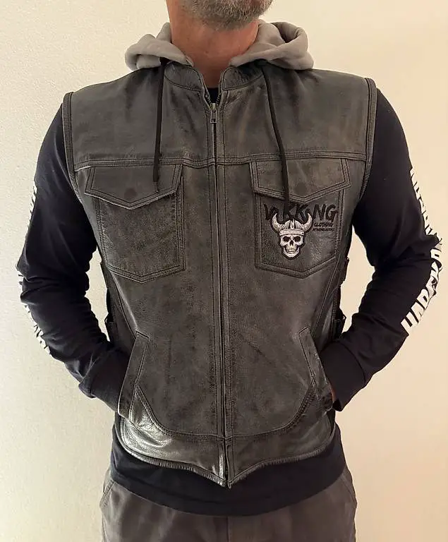 VIKKING Motorradweste aus 100% Rindsleder mit Kapuze