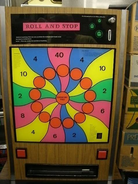 Geldspielautomat Roll and Stop 1 2 5 Fr aus den 70 er Jahren
