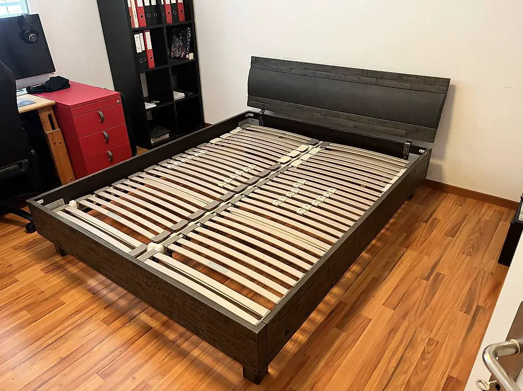 Hasena Bett 160x200 inkl 2x Rost von Pfister