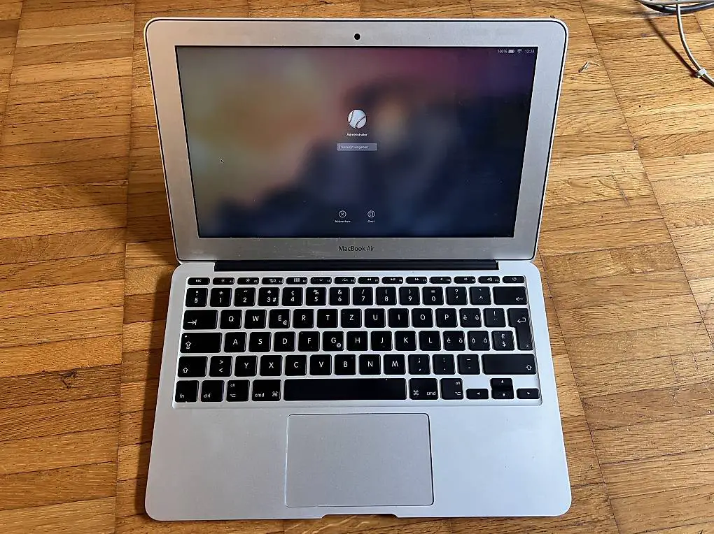Macbook Air 11" 2014 8GB Ram 256GB SSD