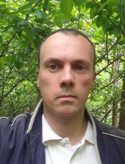 Cerco una ragazza dolce e seria