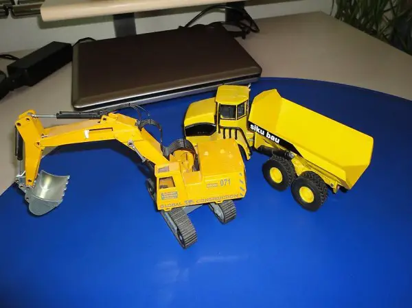 Kipplaster der Marke Siku