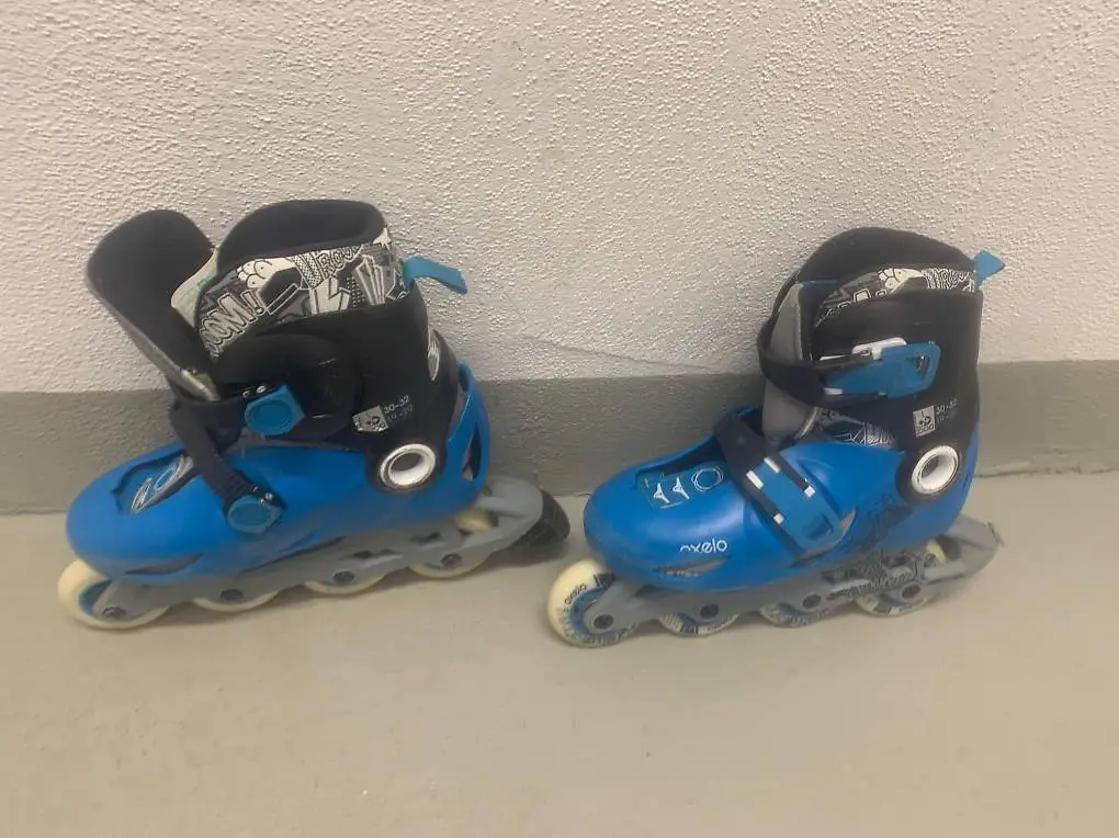Rollerblades 30-32 verstellbar