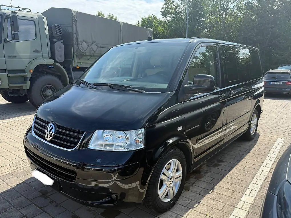 VW T5 Multivan 2.5 TDI Highline