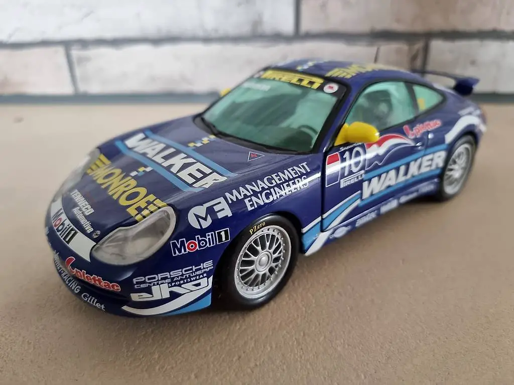 Modellauto Porsche 911 GT3, MST. 1:18