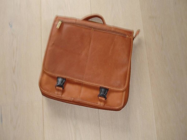 UMHÄNGE- AKTENTASCHE, ECHT LEDER, NEU UNGEBRAUCHT