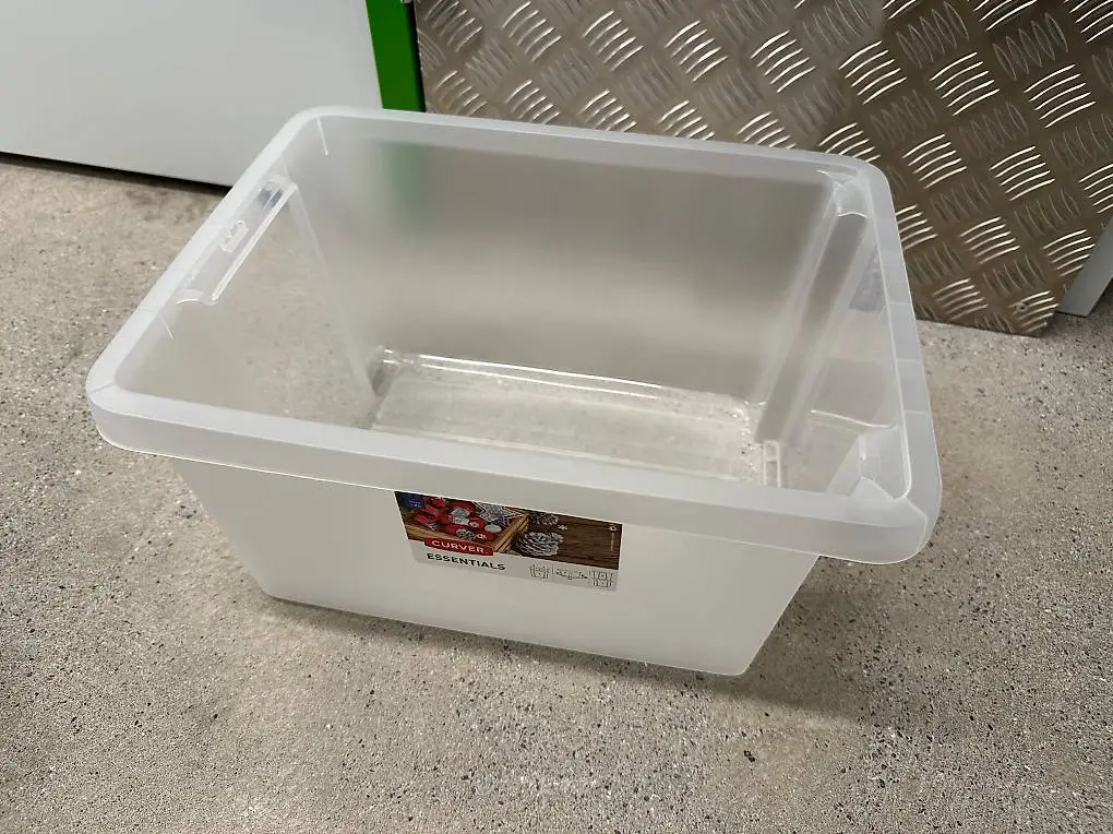 Aufbewahrungsbox - gratis abzugeben