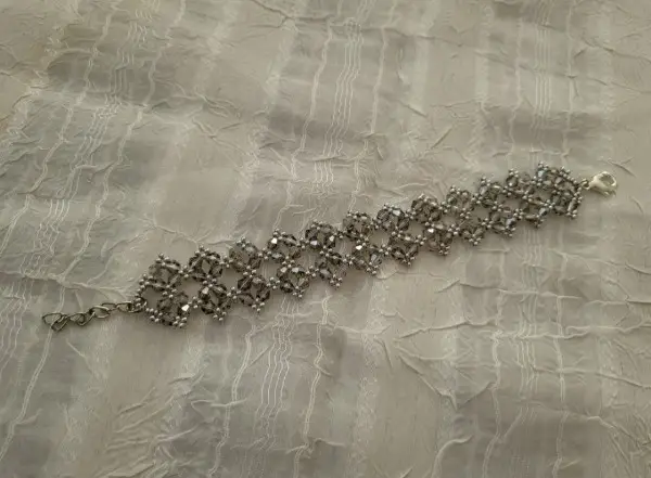 Handgemachte armkette aus glasperlen