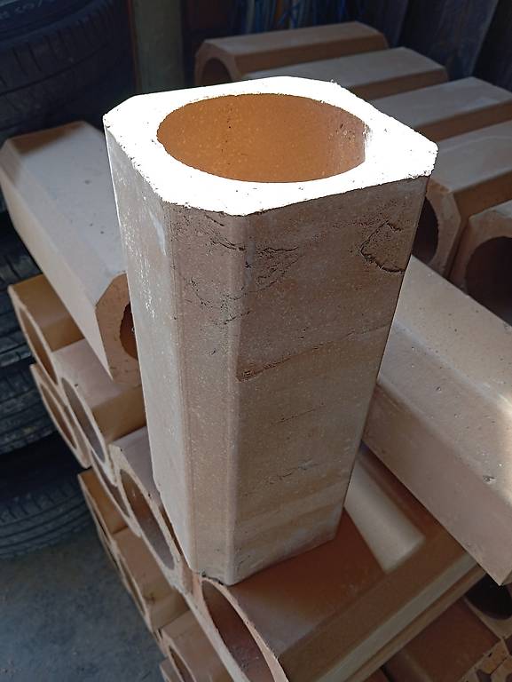 Flaschenhalter aus Ton Flaschenregal