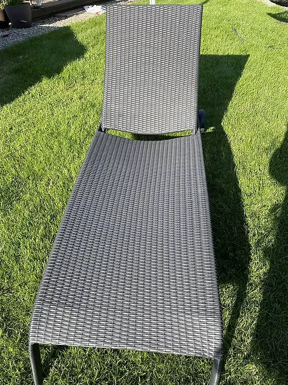 Liegestuhl mit Räder