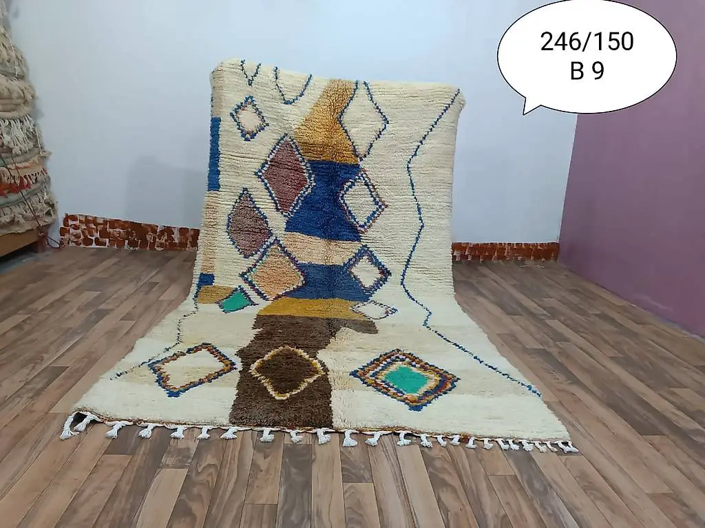 NewHandgewebte Berber Teppich aus Marokko