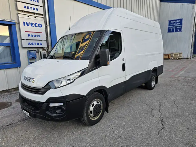 IVECO, 352C18 V L2H3, Kastenwagen (Transporter)