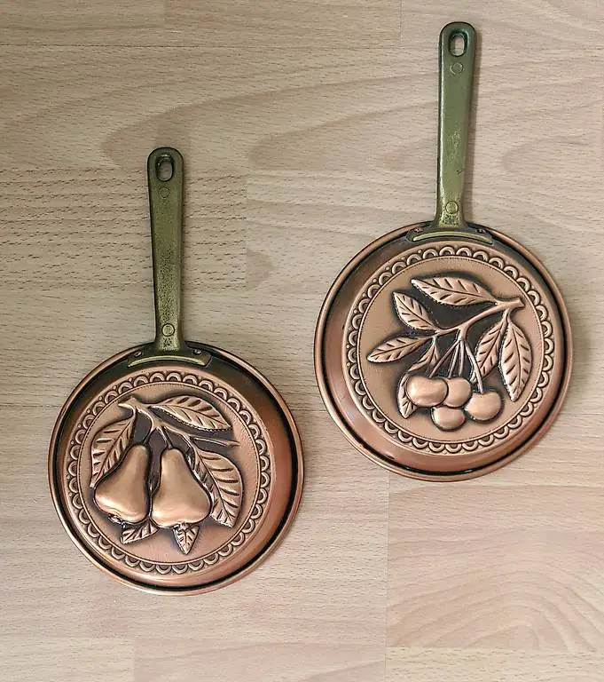 Kupferpfannen (Deko) zum Aufhängen