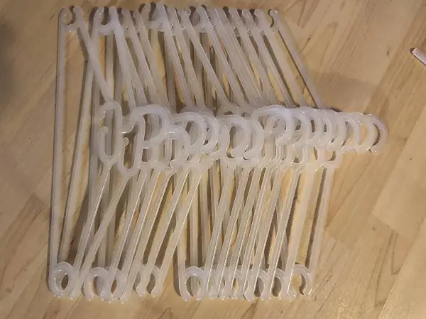 15 Kleiderbügel für Kinderkleider