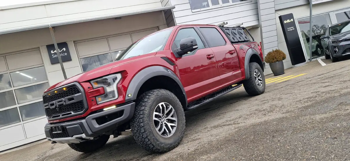 FORD F-150 Raptor SuperCrew 4WD 5.5" Box