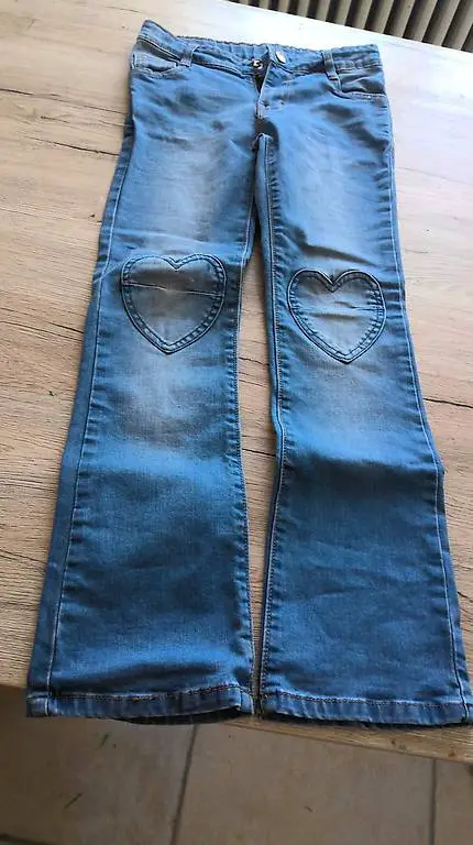 Mädchenjeans Gr. 134