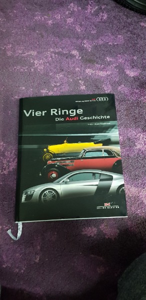 Audi / vier Ringe