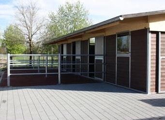 Freie Auslauf- und Fensterboxen in Bremgarten AG