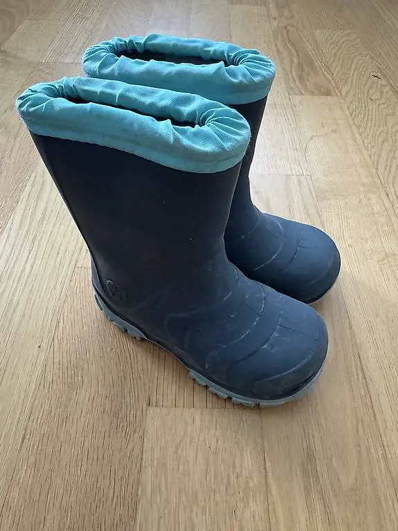 Gummistiefel 23
