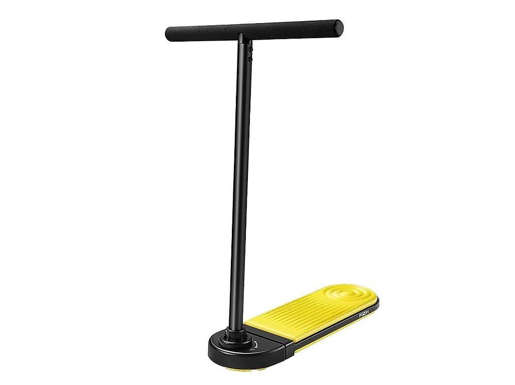 Trampolin Scooter gelb mit 360° Kickflip Funktion Höhe 677mm