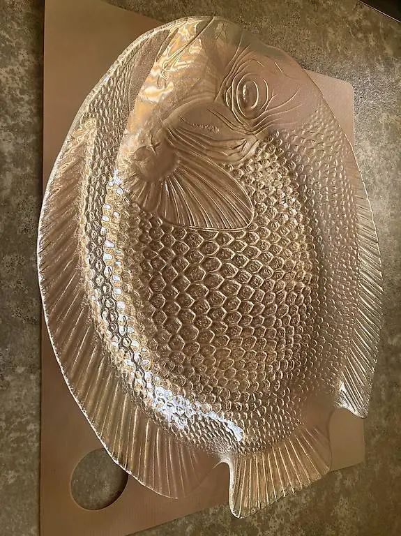 Fischglasplatte gross und klein