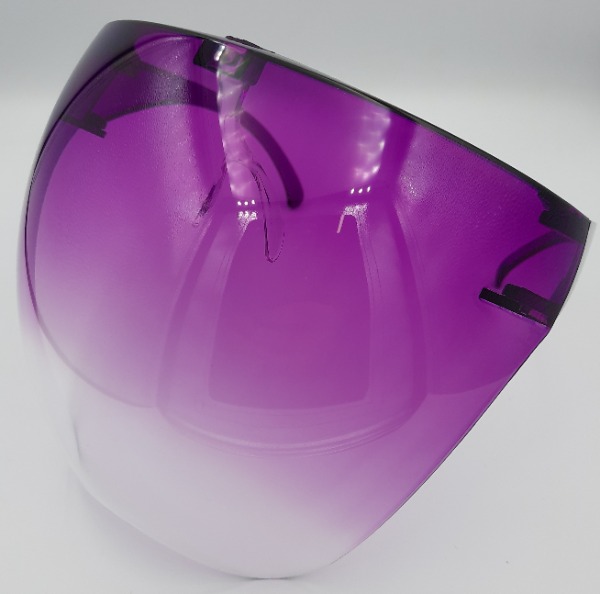 Sonnebrille und Schutzmaske in einem