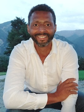 Suche Tanzpartnerin für Tango