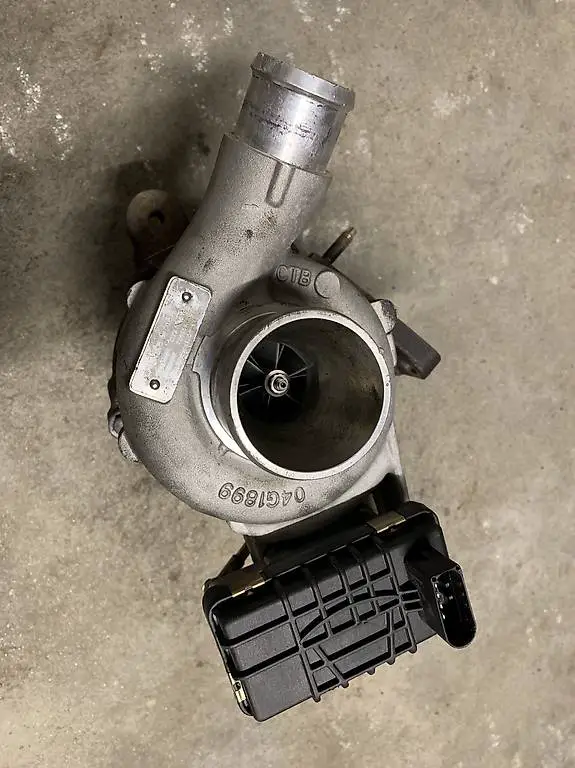 Ford Transit Turbolader 2.2 74KW