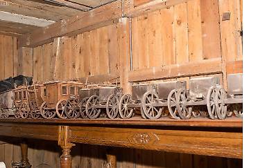 Kutschen Model / Postkutsche / Landauer Holz verschiedene