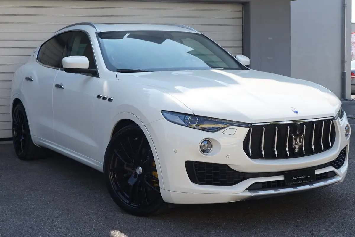 maserati levante d 3.0 v6 - full option