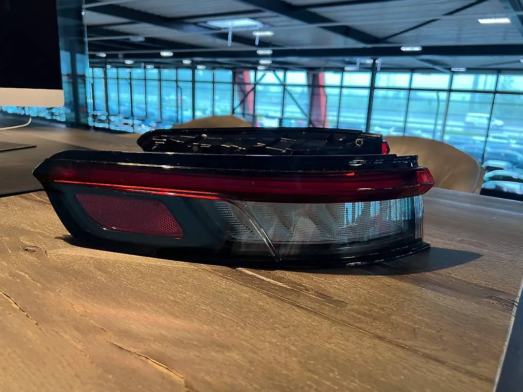 Heckleuchten zu Jeep Grand Cherokee