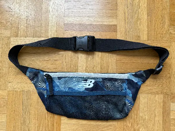 Brusttasche blau von New Balance, Zustand gut