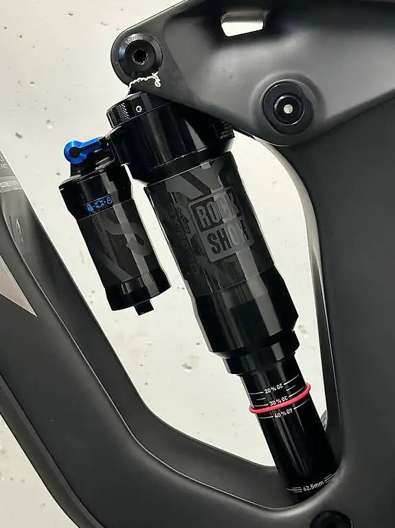 RockShox Super Deluxe Select+ RT, 230 x 62,5 mm, 160mm Feder