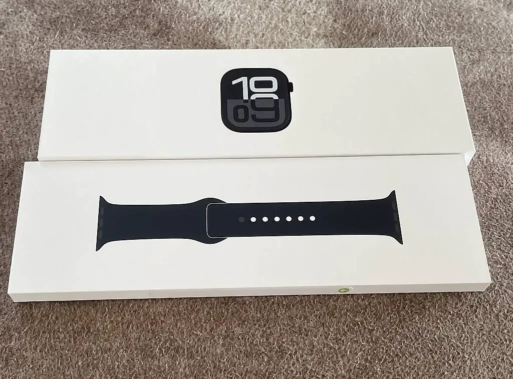 Apple Watch Series 10 - GPS - 46mm