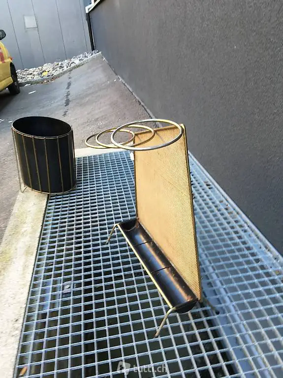 Schirmständer und Papierkorb 70er Jahre