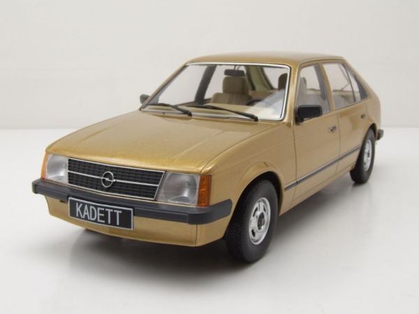 NEU: Opel Kadett D 1979-1984 Gold met. / schwarz 1:18