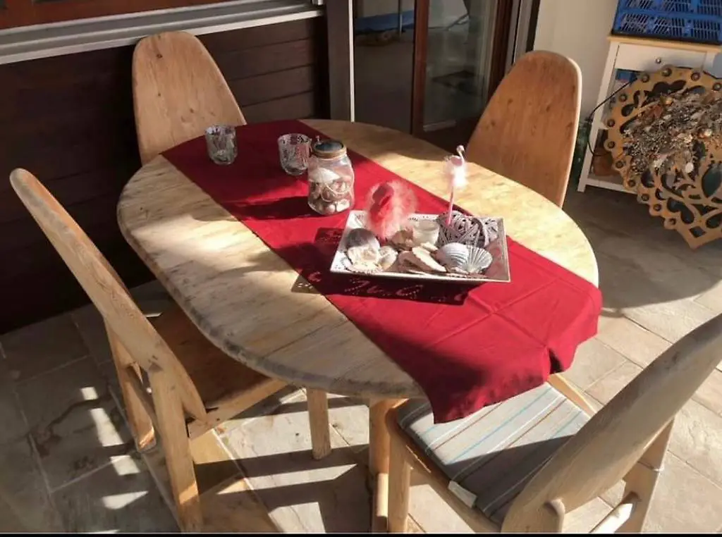 Vollholzmöbel zu verkaufen