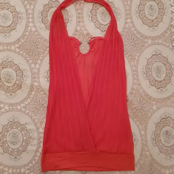 sommerliche Oberteil Gr. TU orange/rot