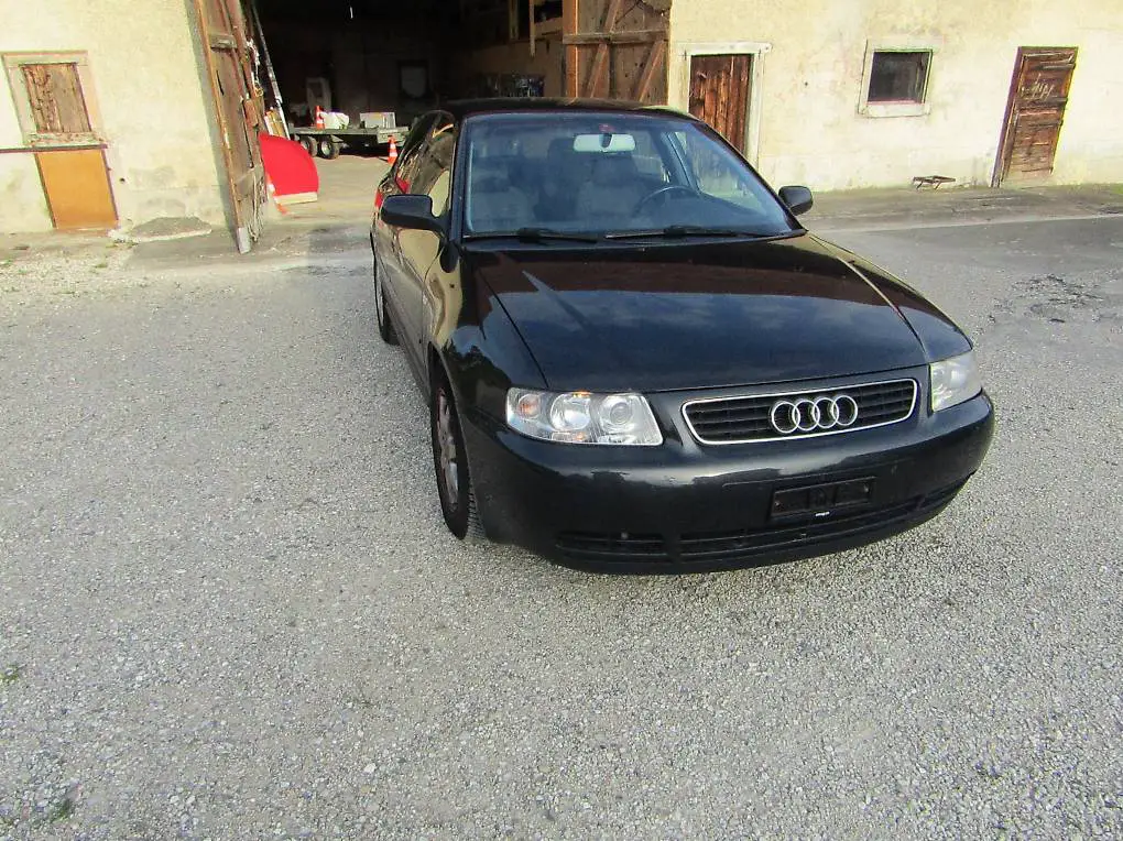 Audi A3 1.8T 4x4 Quattro ab Platz MFK 2.2024 222000Km
