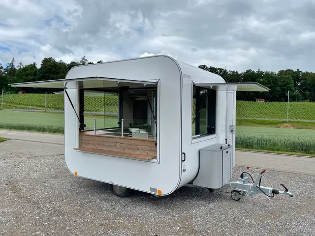 GAMO, Retroliner 290 KITCHEN, Verkaufswagen