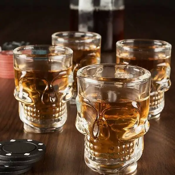  Set de Verres Shooters Tête de Mort en Relief (pack de 4)