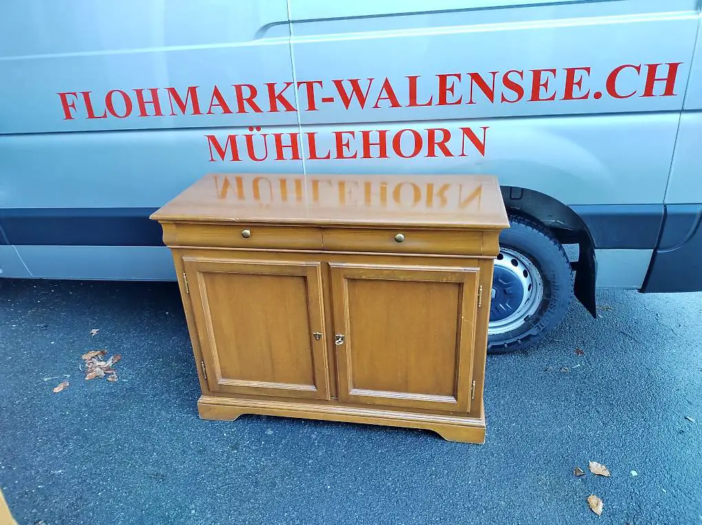 Anrichte Kredenz mit 2 Türli und Schublade