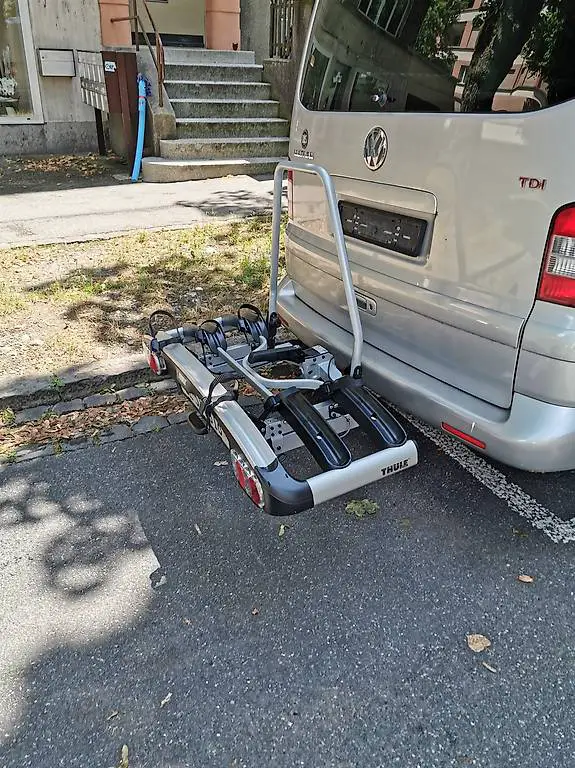 Veloträger mieten, Platz für 4 Velos