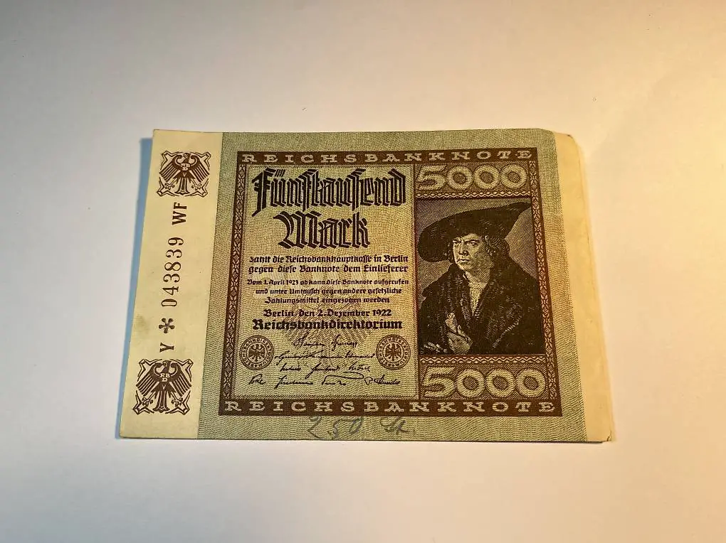 Hundertundein Jahre alte Banknote, Fünftausend Mark, 1922