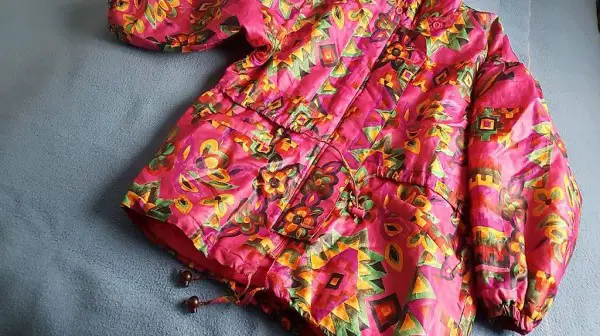 Farbige Winterjacke Grösse 38 - 40 Abholen 9012