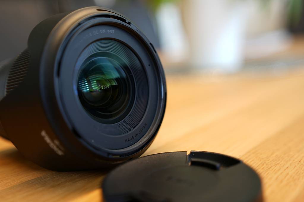 Sigma 16mm f/1.4 DC DN (C) , Sony E