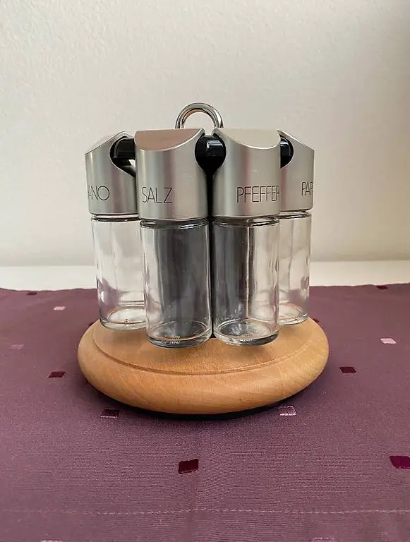 Gewürzregal drehbar