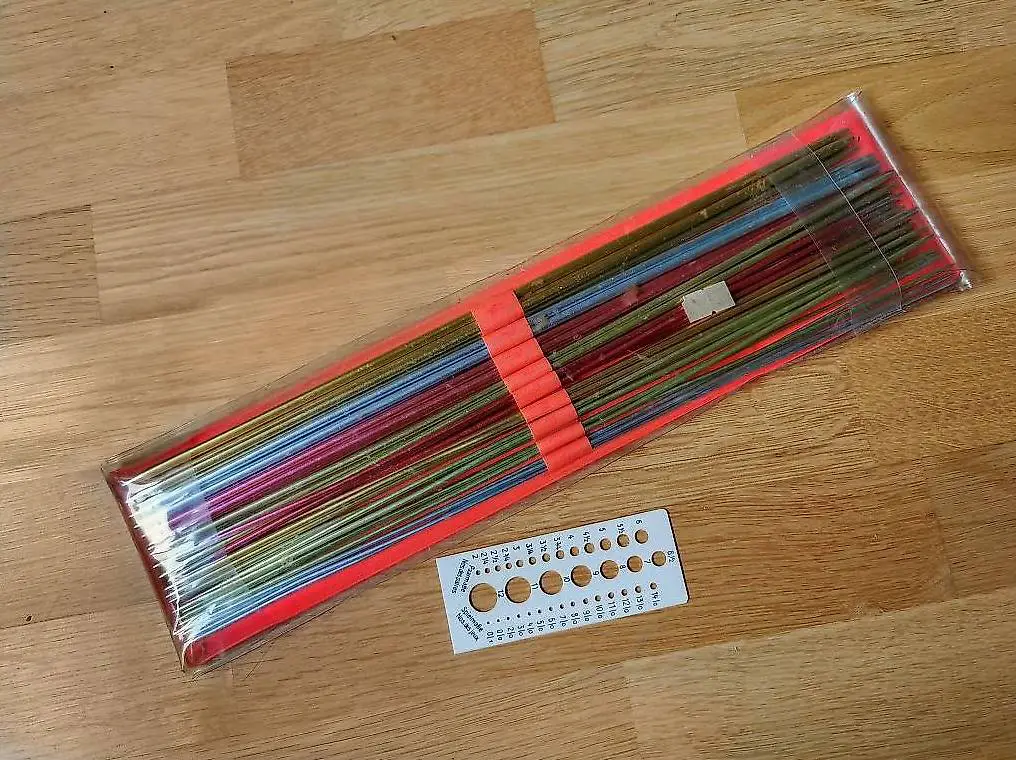 Stricknadeln Set mit 9 Grössen und Nadelmass